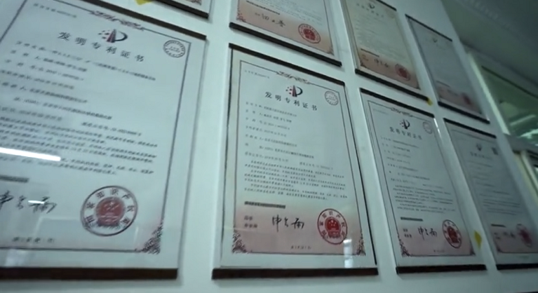 喜訊！天罡助劑獲評(píng)“中國(guó)塑料助劑行業(yè)十強(qiáng)企業(yè)”榮譽(yù)稱號(hào)