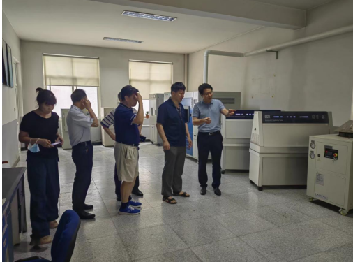 清華大學(xué)、北化工大學(xué)專家蒞臨天罡興泰孵化基地交流考察