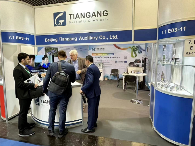 ?天罡歐洲團(tuán)隊攜個創(chuàng)新產(chǎn)品成功亮相世界橡塑展德國K展